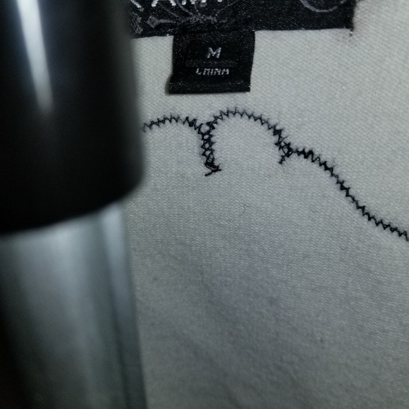 Cropped white with black lace sweater - Picture 3 of 3